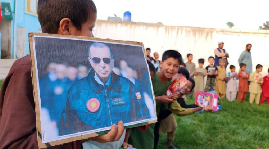 Özbek ve Türkmen yetimlerden Cumhurbaşkanı Erdoğan’a destek ve dua