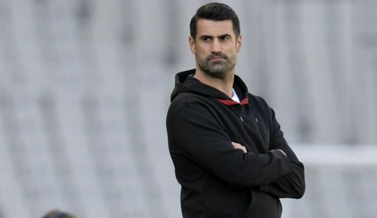 Volkan Demirel: Artık gülemem Volkan Demirel: Artık gülemem