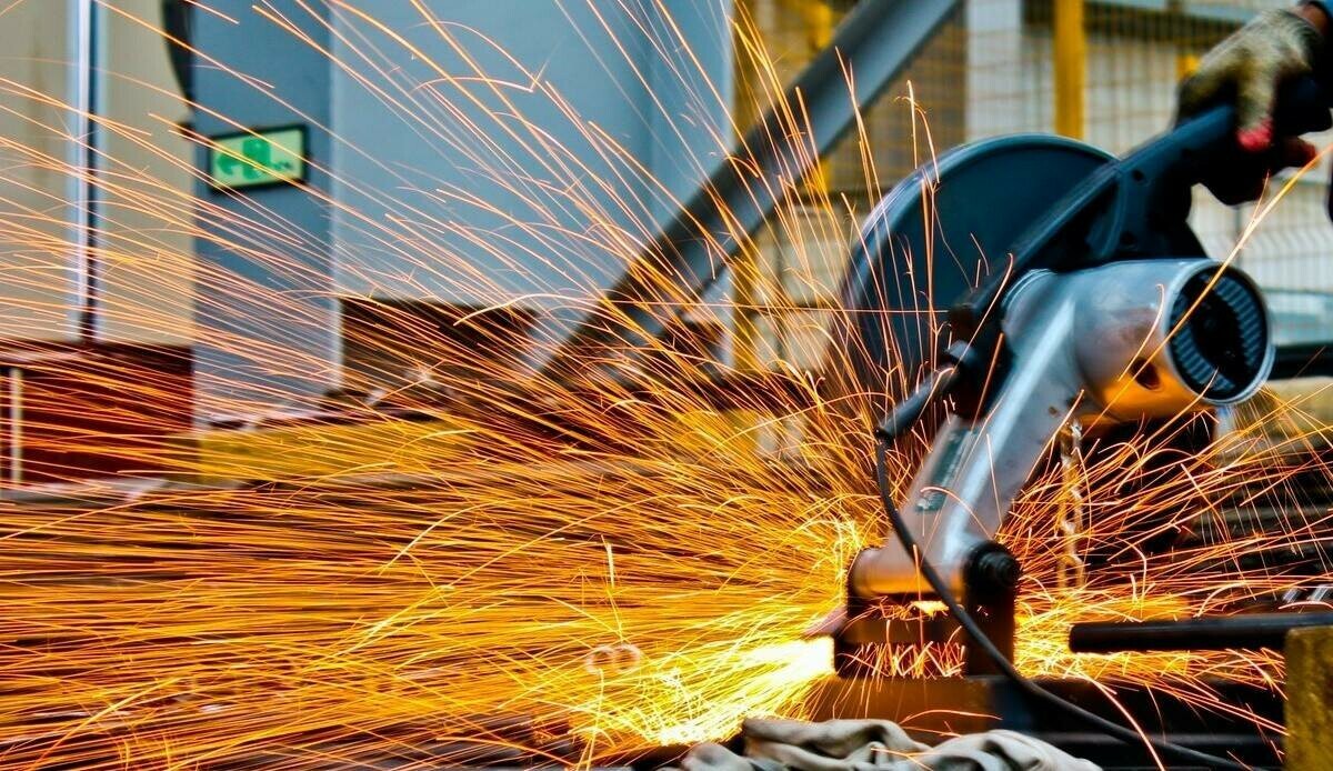TÜİK açıkladı: Mart ayında sanayi üretimi geriledi