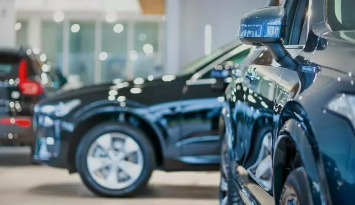 Otomobil alacaklar dikkat! Sıfır fiyatına dolarla zam geldi, seçimle yine gelecek Otomobil alacaklar dikkat! Sıfır fiyatına dolarla zam geldi, seçimle yine gelecek