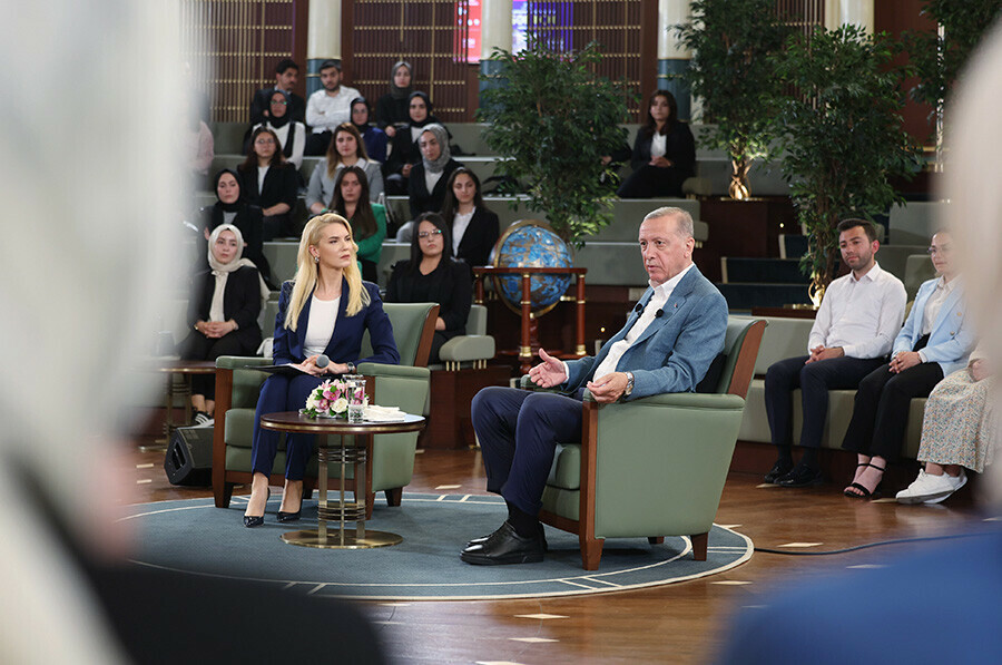 Cumhurbaşkanı Erdoğan'dan Kızılay Başkanı'na tepki: Çadır satma işine giremez Cumhurbaşkanı Erdoğan'dan Kızılay Başkanı'na tepki: Çadır satma işine giremez
