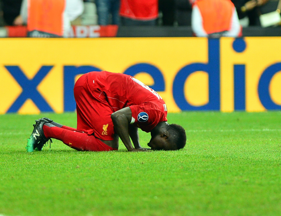 Sadio Mane Türkiye'ye mi geliyor? Sürpriz transfer gelişmesi taraftarları heyecanlandırdı Sadio Mane Türkiye'ye mi geliyor? Sürpriz transfer gelişmesi taraftarları heyecanlandırdı