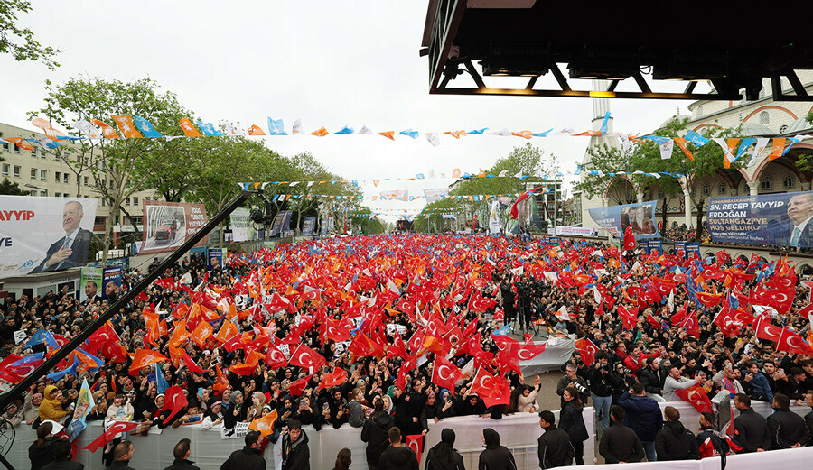 Cumhurbaşkanı Erdoğan'dan Akşener ve İnce yorumu: Döndüren de çektiren de aynı güç Cumhurbaşkanı Erdoğan'dan Akşener ve İnce yorumu: Döndüren de çektiren de aynı güç