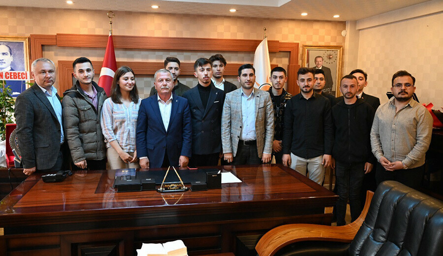 İnce adaylıktan çekildi, istifalar peş peşe geldi! Hepsi AK Parti saflarına katıldı