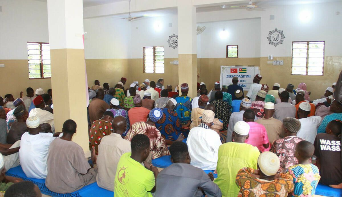 Sadakataşı Togo’da cami açılışı gerçekleştirdi 