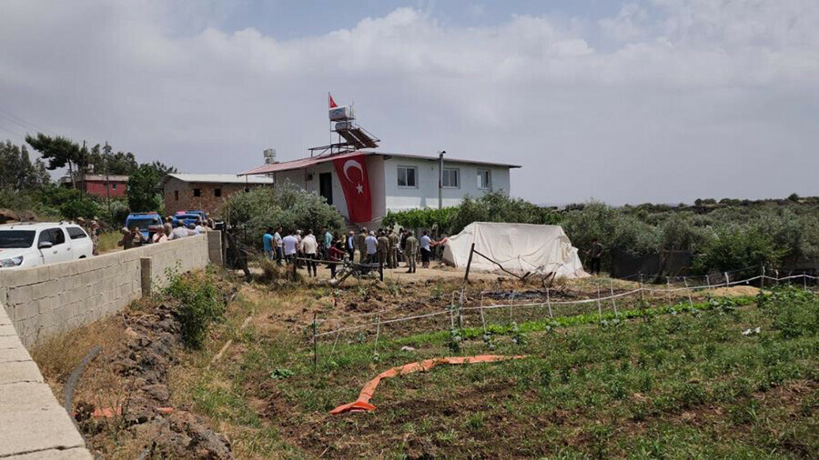Piyade Sözleşmeli Er Muhammed Küçük'ün şehadet haberi ailesine verildi Piyade Sözleşmeli Er Muhammed Küçük'ün şehadet haberi ailesine verildi