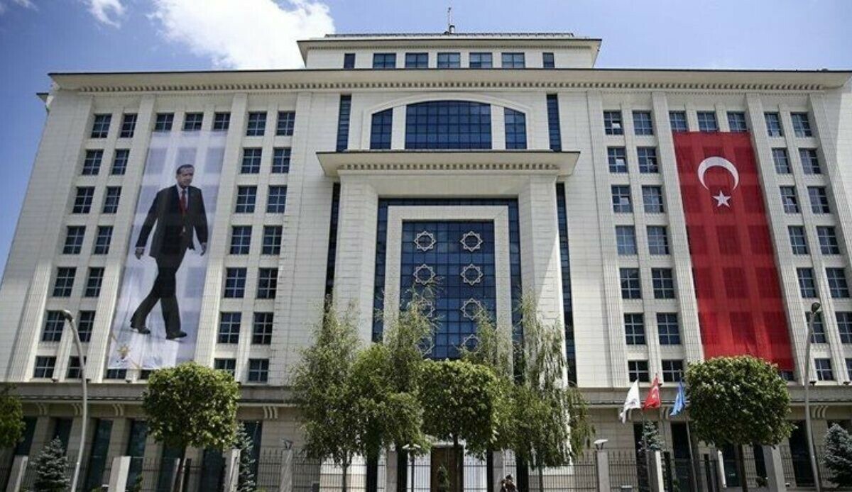 AK Parti&#039;den seçim açıklaması: Konuyu YSK&#039;ya bırakıyorum