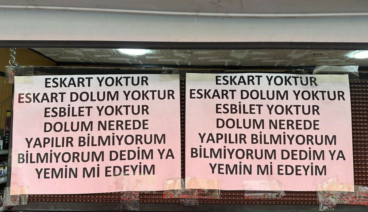 Büfe camına asılan yazı gülümsetti Büfe camına asılan yazı gülümsetti