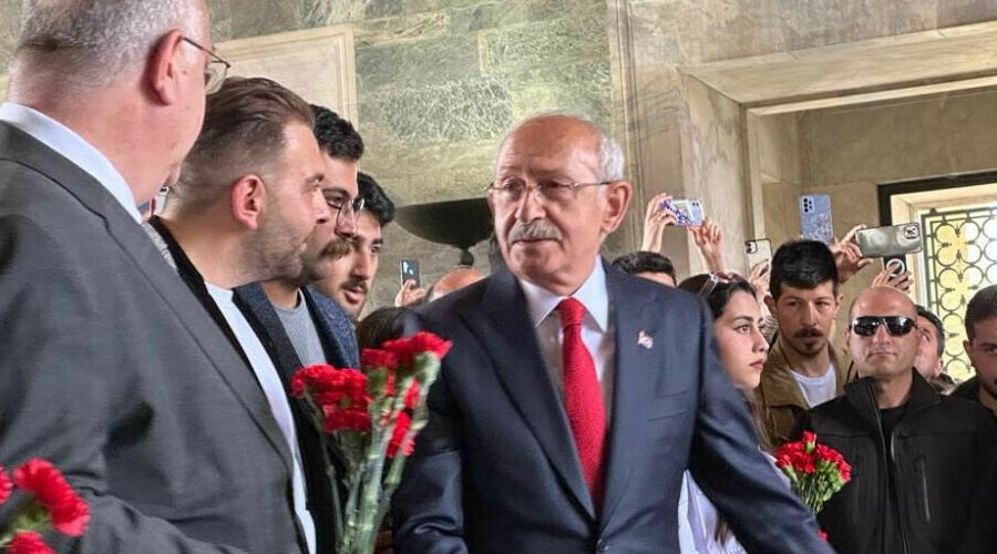 Kılıçdaroğlu seçim çalışmalarını Anıtkabir ziyaretiyle sonlandırdı