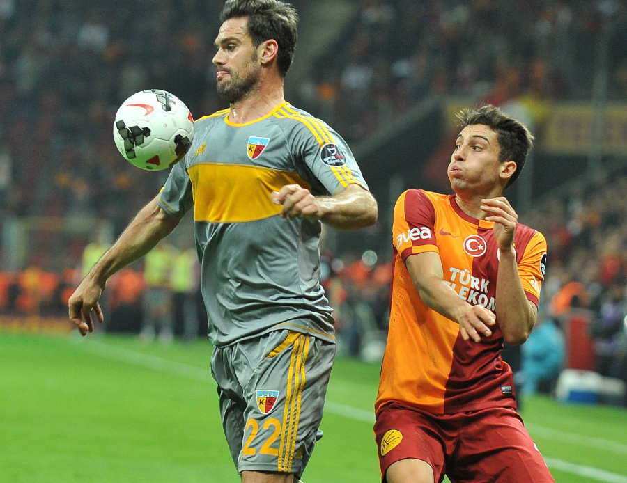 Süper Lig'de Alex Telles sürprizi! Brezilyalı yıldız sol beke çare olmaya geliyor