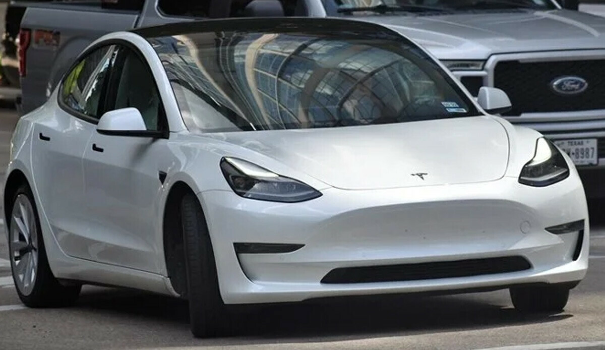 Bu defa 1 milyondan fazla otomobil... Tesla hata nedeniyle araçları geri çağırdı Bu defa 1 milyondan fazla otomobil... Tesla hata nedeniyle araçları geri çağırdı
