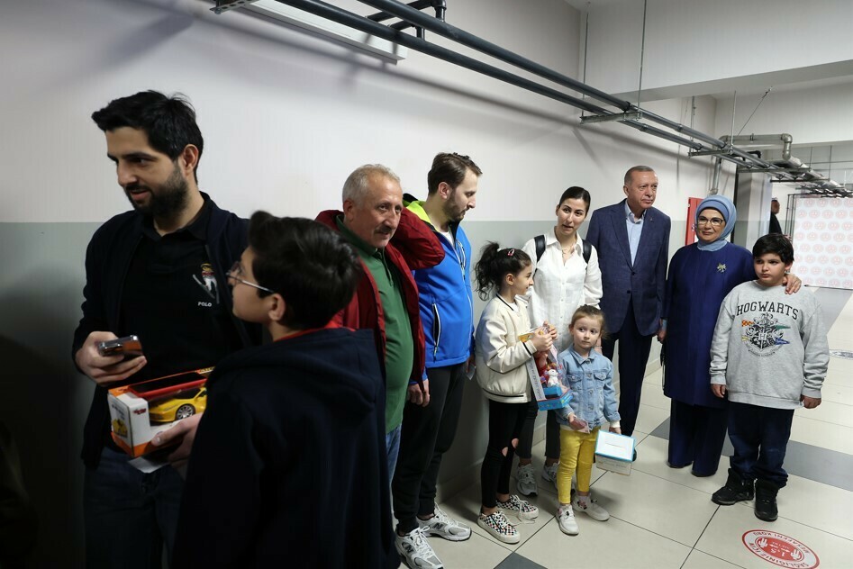 Cumhurbaşkanı Erdoğan oyunu kullandı: Seçim süreci olaysız devam ediyor