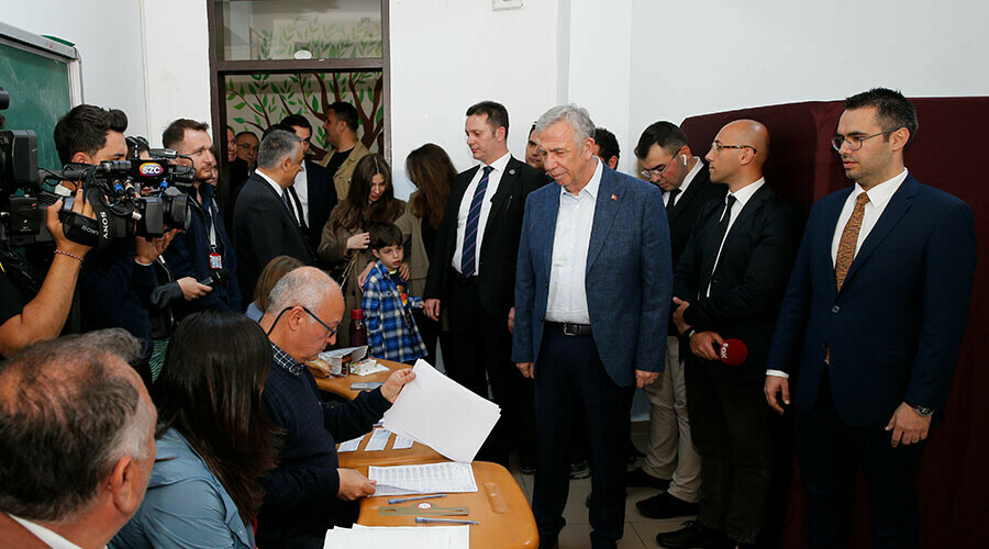 Mansur Yavaş Ankara’da oyunu kullandı: Katılım çok güzel