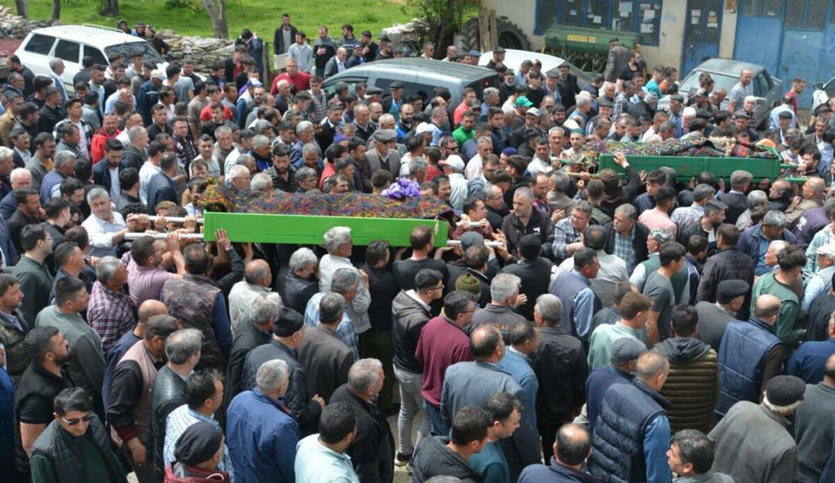 Bu fotoğrafı çektirdikten 10 dakika sonra facia yaşandı 