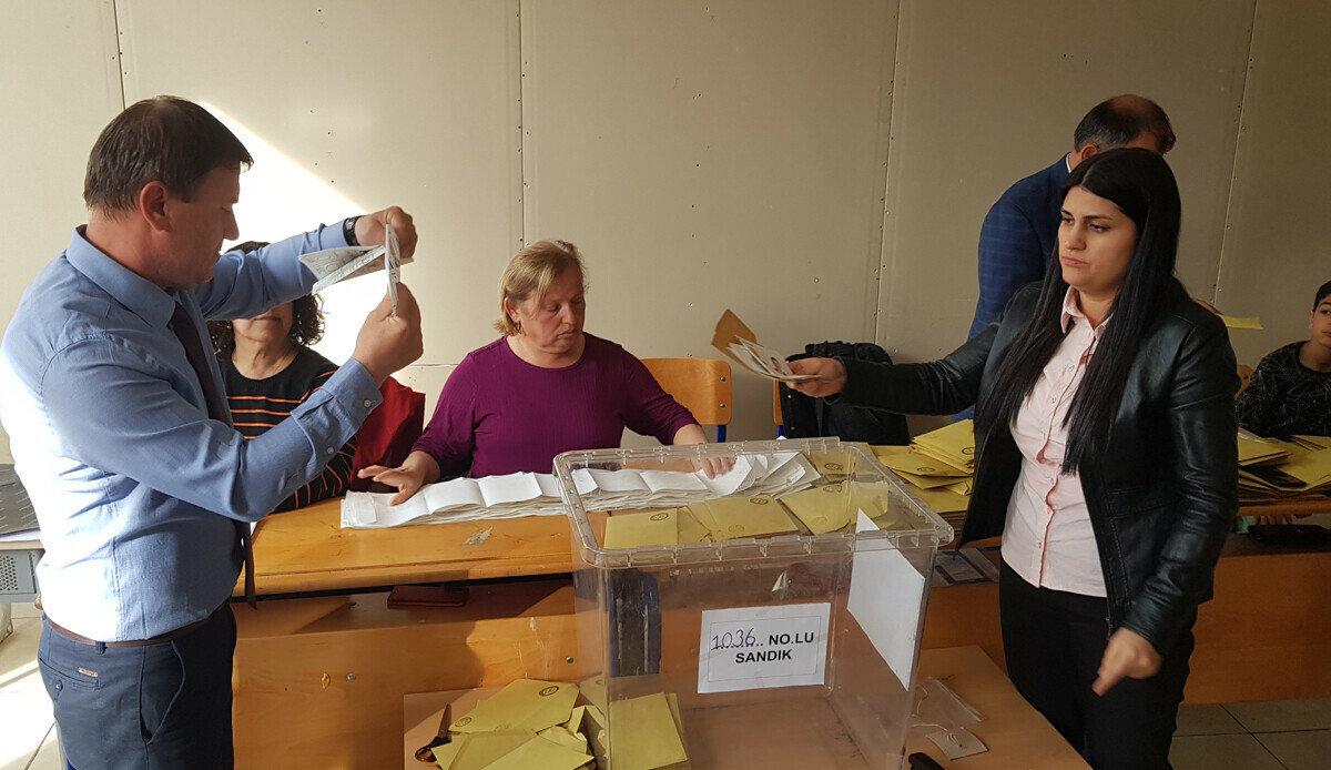 Son dakika! Bayburt’ta sandıkların tamamı açıldı, işte partilerin ve adayların oy oranları | Seçim 2023 canlı Son dakika! Bayburt’ta sandıkların tamamı açıldı, işte partilerin ve adayların oy oranları | Seçim 2023 canlı