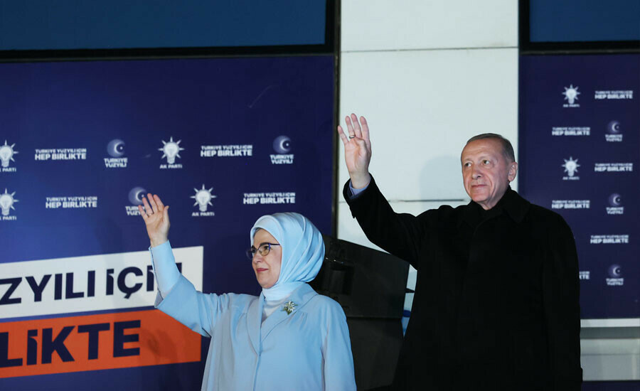 Balkon Konuşması'nda net mesaj verdi: Açık ara öndeyiz