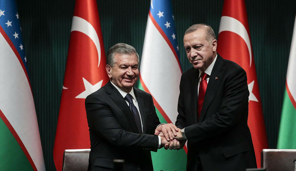 Özbekistan Cumhurbaşkanı Cumhurbaşkanı Erdoğan’ı kutladı