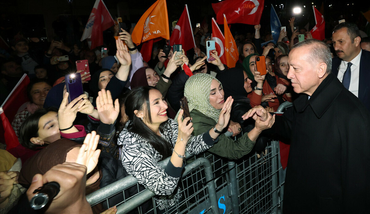 Cumhurbaşkanı Erdoğan&#039;dan ikinci tur mesajı: Tarihi bir başarıya imza atacağız