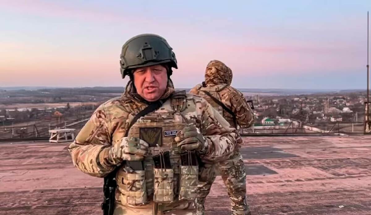 Wagner patronu Prigozhin, Putin'e sırtını döndü: Ukrayna'ya şaşırtan teklif Wagner patronu Prigozhin, Putin'e sırtını döndü: Ukrayna'ya şaşırtan teklif