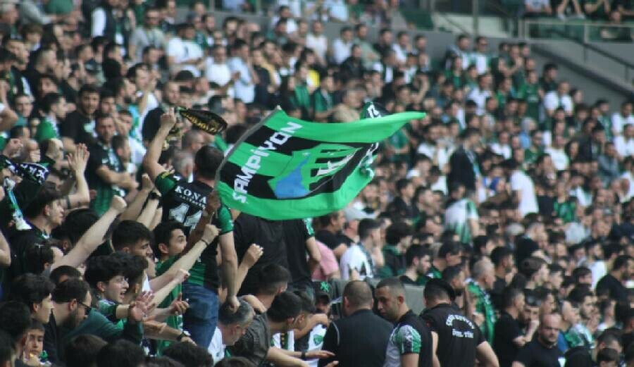 Kocaelispor Spor Toto 1. Lig'e geri döndü Kocaelispor Spor Toto 1. Lig'e geri döndü