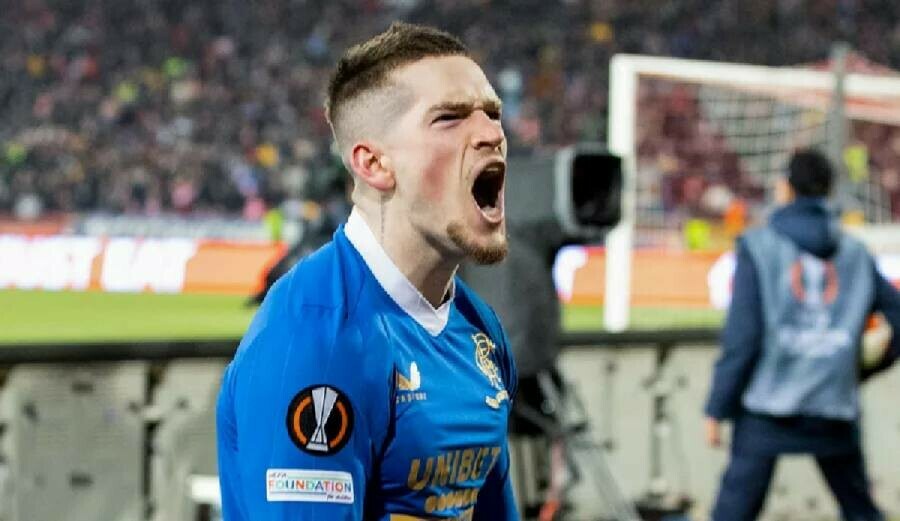 İngiliz sol açık Ryan Kent Fenerbahçe'de, Diego Rossi'ye yol göründü