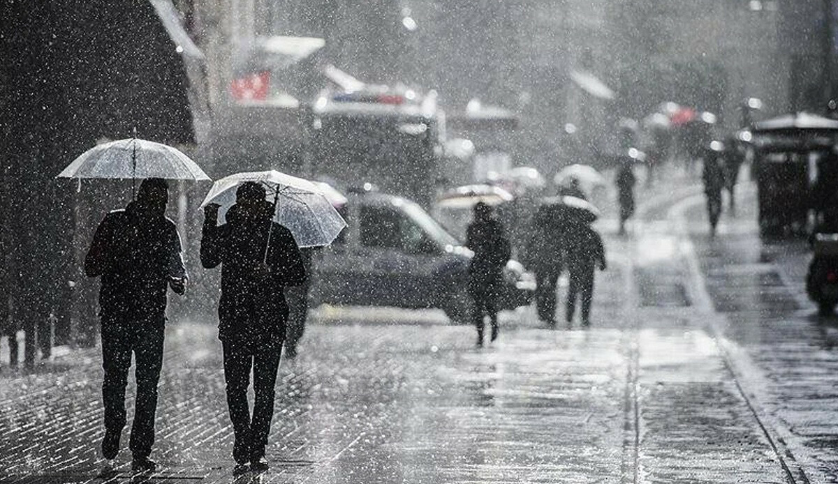 Meteoroloji uyardı: Batı bölgeleri için gök gürültülü sağanak uyarısı Meteoroloji uyardı: Batı bölgeleri için gök gürültülü sağanak uyarısı
