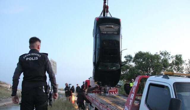 Karaman’da korkunç kaza! Sürücünün cansız bedeni çıkarıldı