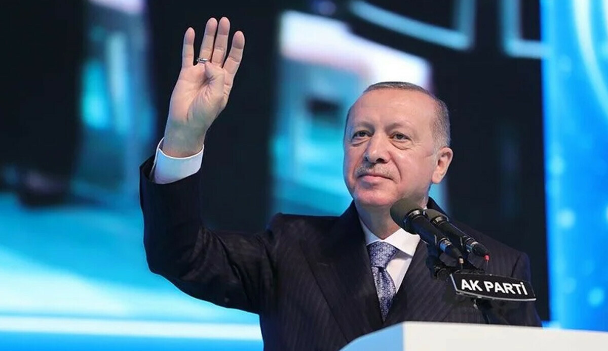 Son dakika! Cumhurbaşkanı Erdoğan'dan gençlere 28 Mayıs mesajı: Kimsenin hayallerinizle aranıza girmesine izin vermeyin Son dakika! Cumhurbaşkanı Erdoğan'dan gençlere 28 Mayıs mesajı: Kimsenin hayallerinizle aranıza girmesine izin vermeyin
