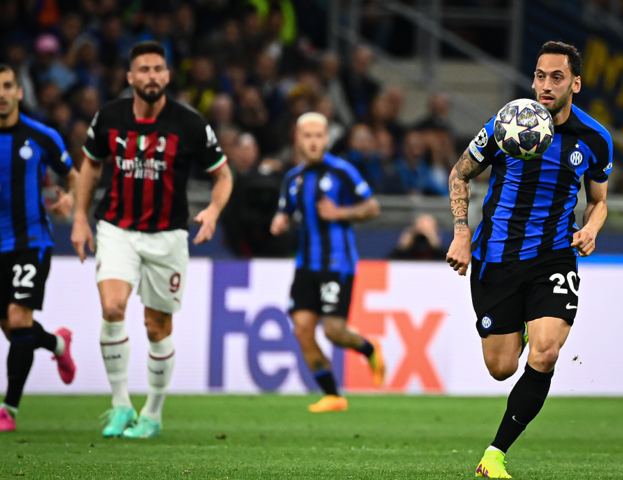 Hakan Çalhanoğlu'nun gurur gecesi! Inter Şampiyonlar Ligi finali için İstanbul'a geliyor Hakan Çalhanoğlu'nun gurur gecesi! Inter Şampiyonlar Ligi finali için İstanbul'a geliyor