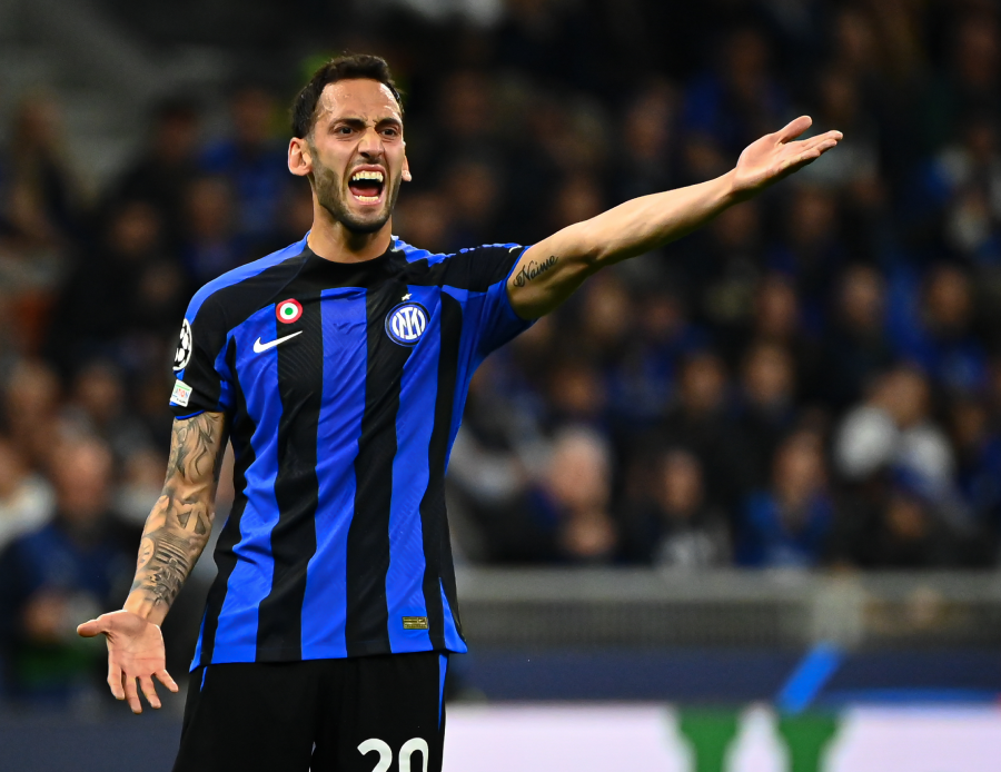 Hakan Çalhanoğlu'nun gurur gecesi! Inter Şampiyonlar Ligi finali için İstanbul'a geliyor Hakan Çalhanoğlu'nun gurur gecesi! Inter Şampiyonlar Ligi finali için İstanbul'a geliyor