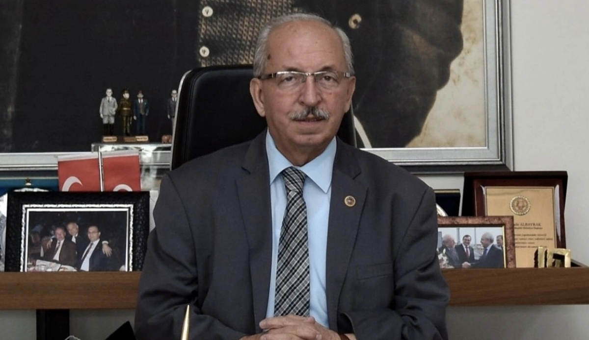 Kadir Albayrak kimdir? Tekirdağ Büyükşehir Belediye Başkanı Kadir Albayrak hangi partiden? Kadir Albayrak kimdir? Tekirdağ Büyükşehir Belediye Başkanı Kadir Albayrak hangi partiden?