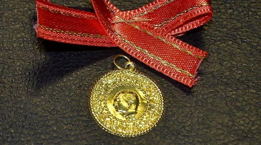 Altın fiyatları son durum... 18 Mayıs 2023 gram, çeyrek, yarım tam altın ne kadar, kaç TL?