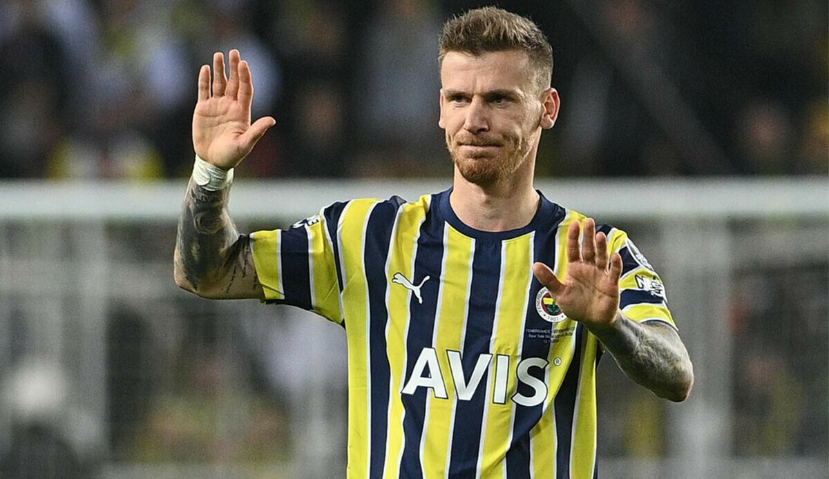 Fenerbahçe'de Serdar Aziz gelişmesi! Trabzonspor maçı kadrosuna alınmadı Fenerbahçe'de Serdar Aziz gelişmesi! Trabzonspor maçı kadrosuna alınmadı