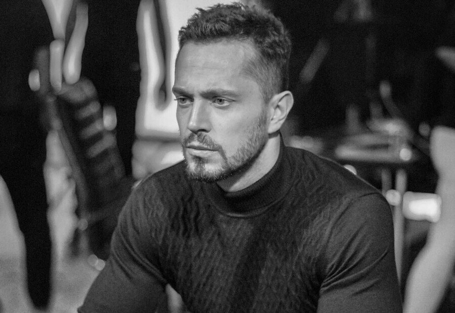 Murat Boz’un yeni tarzına takipçilerinden tam puan: Adam taş ya taş!