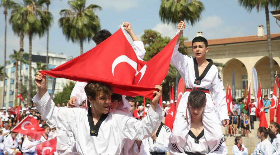 Bağımsızlıkla mücadelede ilk adım... 19 Mayıs 1919'un 104. yılı tüm yurtta coşkuyla kutlanıyor