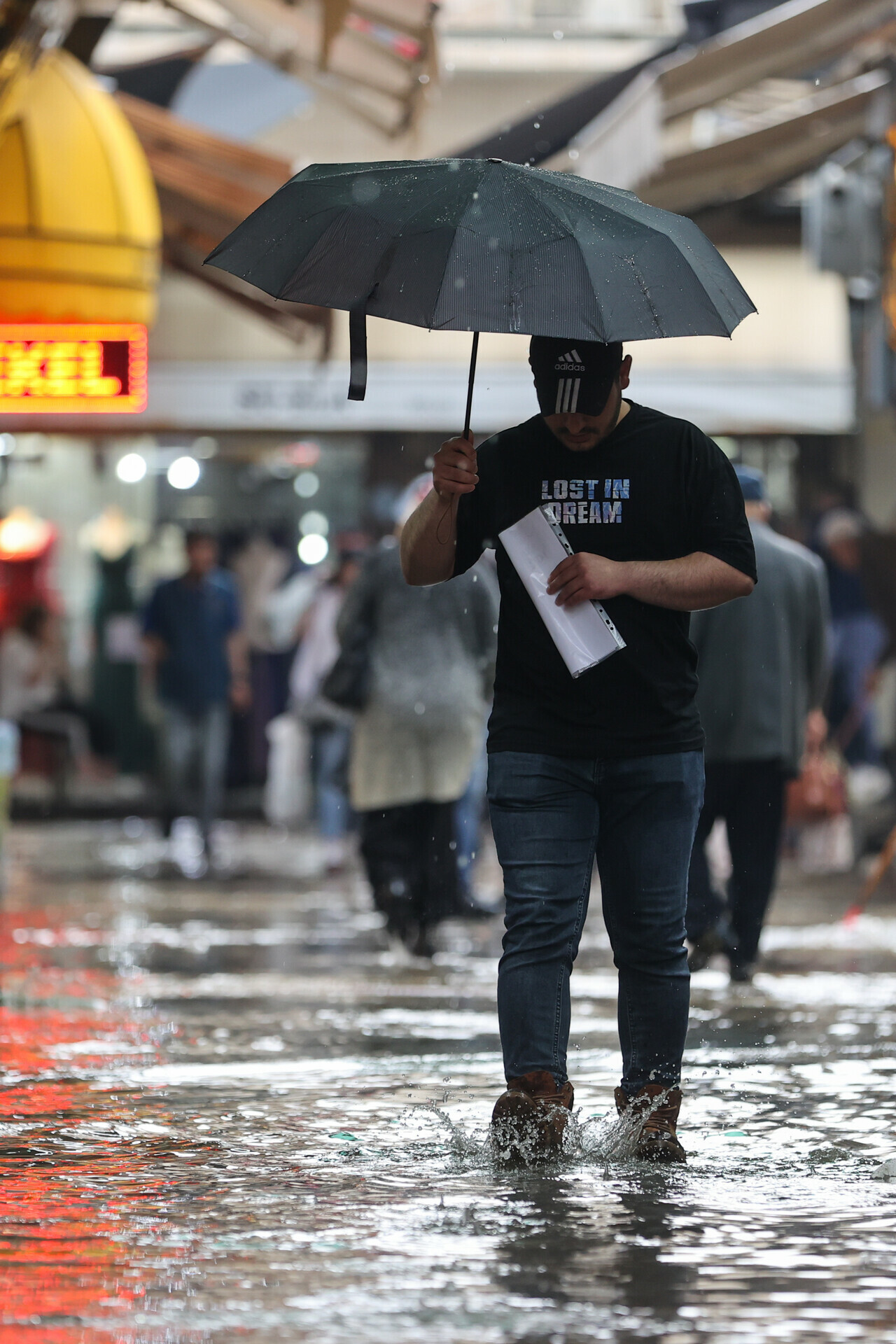 Meteoroloji'den peş peşe hafta sonu uyarısı! Birçok ile sarı ve turuncu kodlu alarm