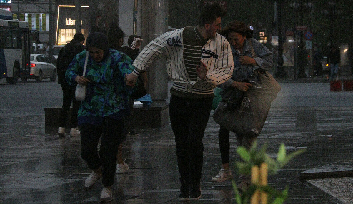 Meteoroloji&#039;den peş peşe hafta sonu uyarısı! Birçok ile sarı ve turuncu kodlu alarm