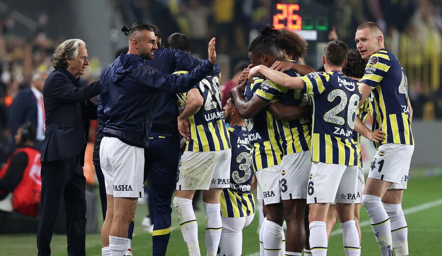 Jorge Jesus: Kariyerimde son hafta şampiyonluk kazandığım da oldu kaybettiğim de