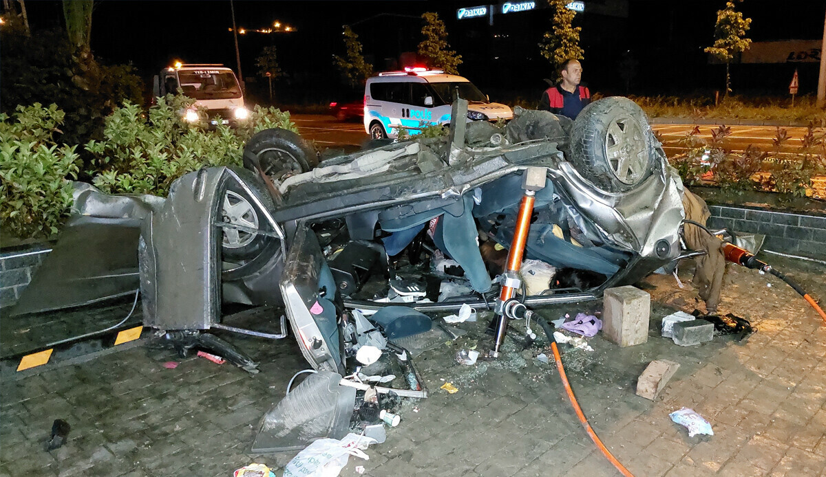 Samsun'da alkollü sürücü dehşeti: Aynı aileden 4 kişiyi öldürdü Samsun'da alkollü sürücü dehşeti: Aynı aileden 4 kişiyi öldürdü
