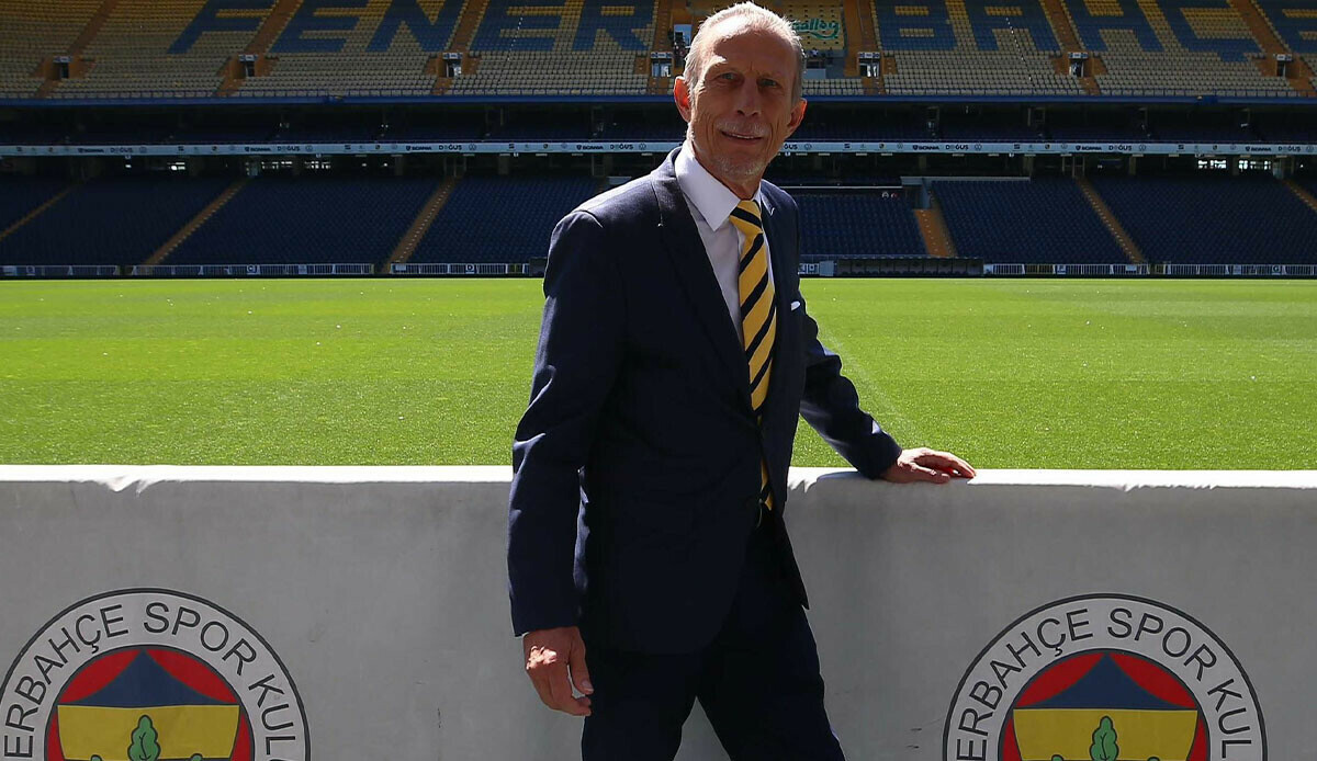 Fenerbahçe'den Christoph Daum paylaşımı Fenerbahçe'den Christoph Daum paylaşımı