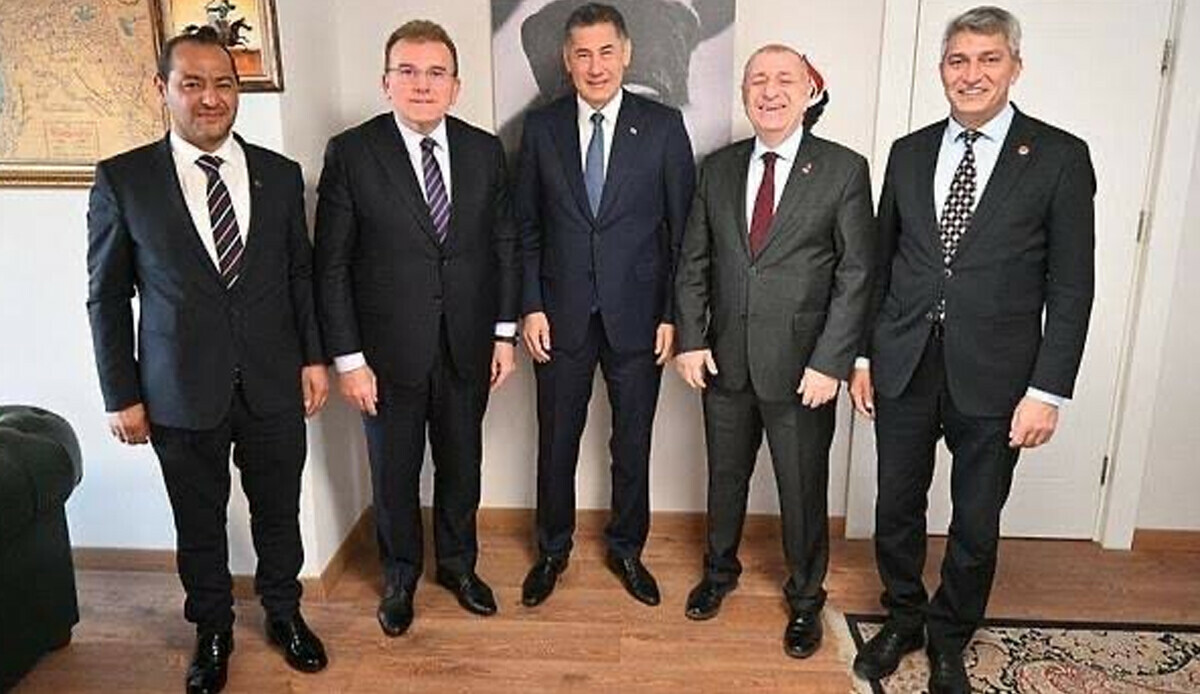 "Ata İttifakı resmen sonra erdi" dedi, destekleyeceği tarafı yineledi "Ata İttifakı resmen sonra erdi" dedi, destekleyeceği tarafı yineledi