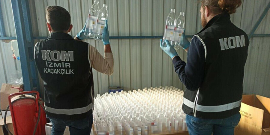 Sahte içki fabrikası kurmuşlar: 38 ton sahte alkol ele geçirildi