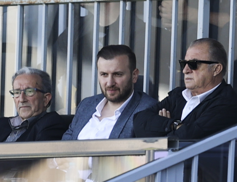 Arda Turan'ın ilk galibiyetinde Fatih Terim detayı! Eyüpspor Süper Lig'e göz kırptı