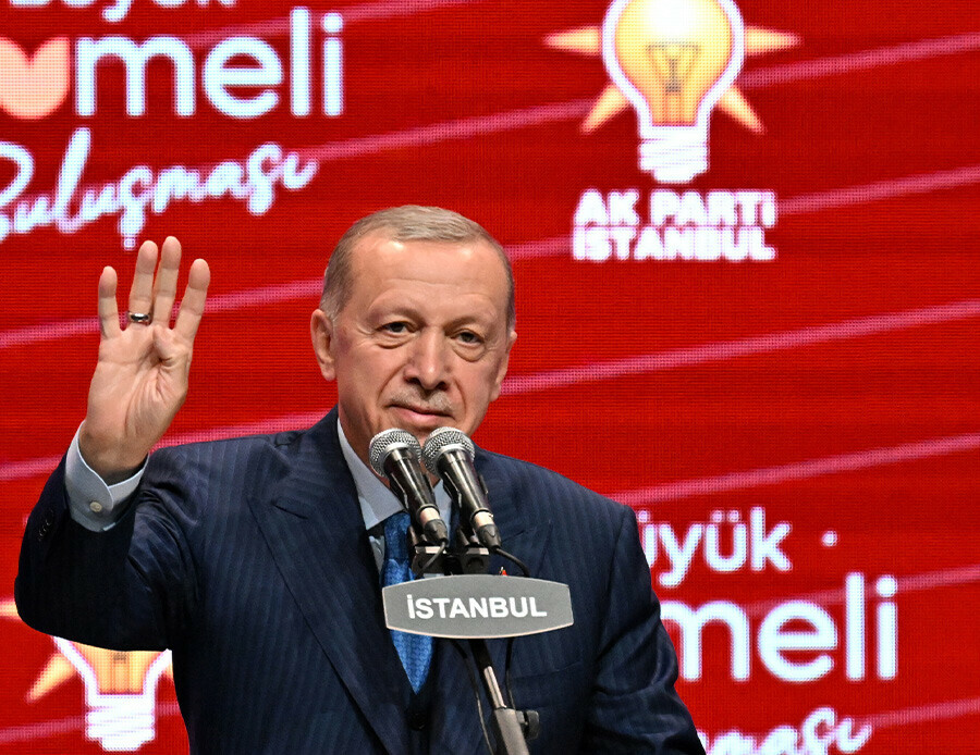 Cumhurbaşkanı Erdoğan’dan Türkevi'ne saldırıya sert tepki: Gerekeni yapıp, o teröristi bulun Cumhurbaşkanı Erdoğan’dan Türkevi'ne saldırıya sert tepki: Gerekeni yapıp, o teröristi bulun