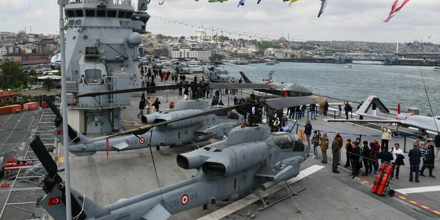 TCG Anadolu'yu 6 günde 40 bin 324 kişi ziyaret etti TCG Anadolu'yu 6 günde 40 bin 324 kişi ziyaret etti
