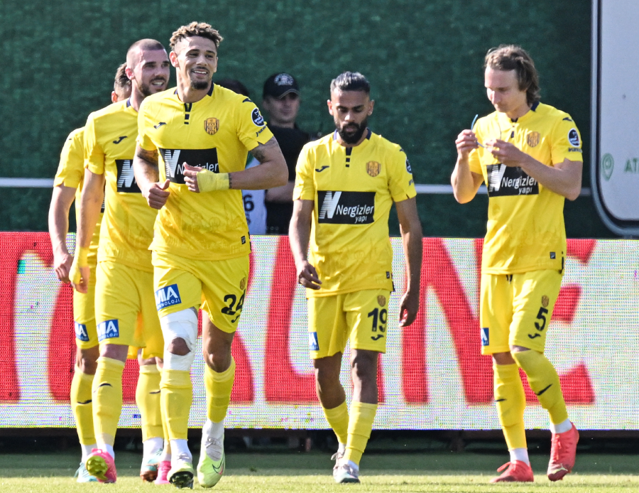 TFF duyurdu: Süper Lig'den 6 takım UEFA lisansı alamadı