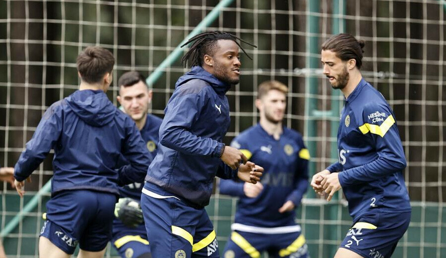 Son dakika Fenerbahçe haberi: Gustavo Henrique'nin tapusu alınıyor