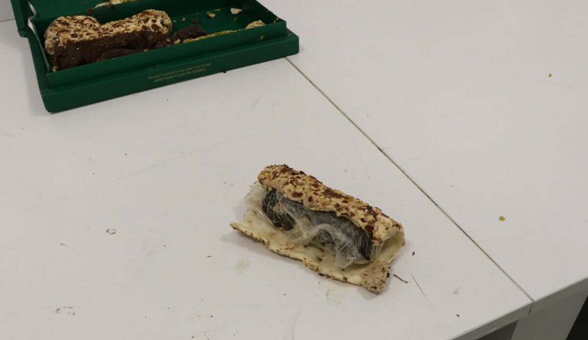 İstanbul Havalimanında lokum kutusundan 1 kilo uyuşturucu çıktı