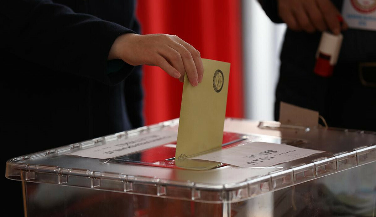 Yurt dışı oylarında rekor rakam: 1 milyon 856 bin 968! Yurt dışı oylarında rekor rakam: 1 milyon 856 bin 968!