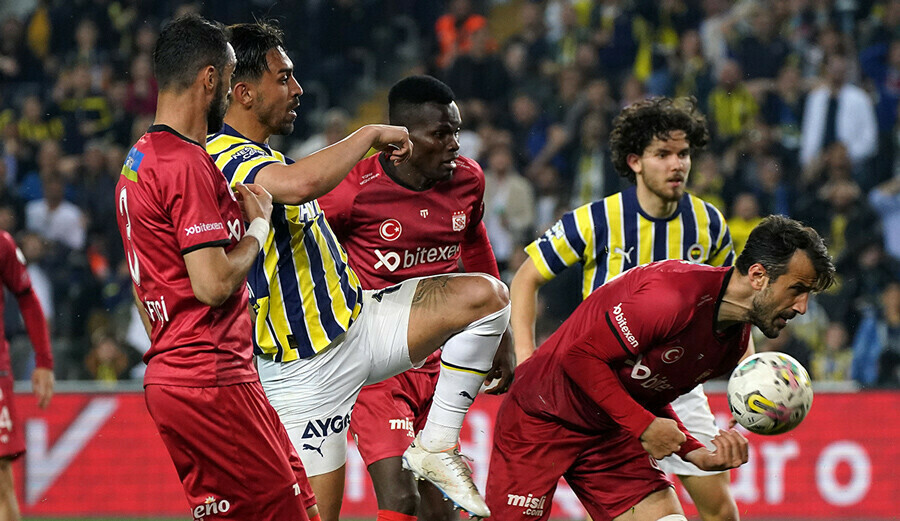 Fenerbahçe kupanın kulpundan tuttu Fenerbahçe kupanın kulpundan tuttu
